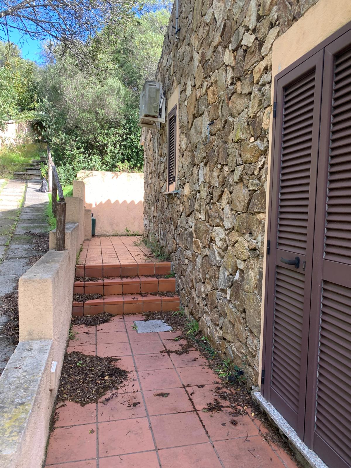 Zona esterna — Prima — foto 3